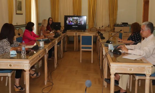 &Phi;&iota;&lambda;&mu; &mu;&iota;&kappa;&rho;&omicron;ύ &mu;ή&kappa;&omicron;&upsilon;&sigmaf; &delta;&eta;&mu;&iota;&omicron;&upsilon;&rho;&gamma;ή&theta;&eta;&kappa;&epsilon; &gamma;&iota;&alpha; &tau;&eta;&nu; &Pi;&epsilon;&rho;&iota;&phi;έ&rho;&epsilon;&iota;&alpha; &Pi;&epsilon;&lambda;&omicron;&pi;&omicron;&nu;&nu;ή&sigma;&omicron;&upsilon;