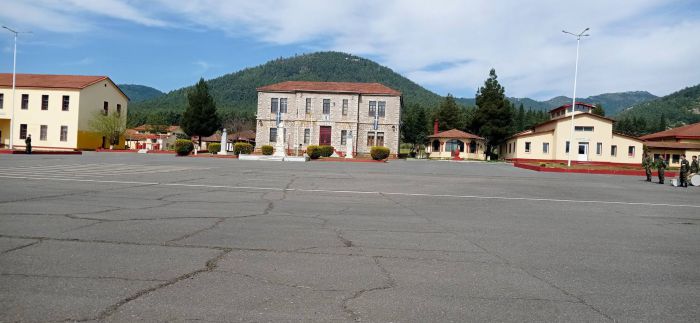 ΠΑΣΟΚ Αρκαδίας: &quot;Καλούμε την κυβέρνηση να αναθεωρήσει την απόφαση και να διασφαλίσει την παραμονή και ενίσχυση του 11ου Σ.Π. στην Τρίπολη&quot;