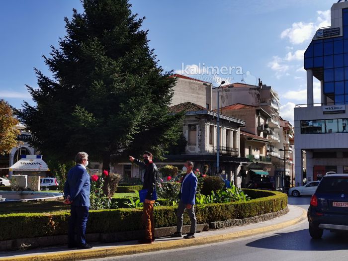&Pi;&rho;ό&tau;&alpha;&sigma;&eta; &Phi;&lambda;ώ&rho;&omicron;&upsilon; &gamma;&iota;&alpha; &kappa;&iota;&nu;&omicron;ύ&mu;&epsilon;&nu;&omicron; &gamma;&lambda;&upsilon;&pi;&tau;ό &sigma;&tau;&eta;&nu; &Tau;&rho;ί&pi;&omicron;&lambda;&eta; | &Iota;&tau;&alpha;&lambda;&iota;&kappa;ή &epsilon;&tau;&alpha;&iota;&rho;&epsilon;ί&alpha; &epsilon;&nu;&eta;&mu;έ&rho;&omega;&sigma;&epsilon; &tau;&omicron;&nu; &Delta;ή&mu;&alpha;&rho;&chi;&omicron; &gamma;&iota;&alpha; &tau;&omicron; έ&rho;&gamma;&omicron;! (vd)