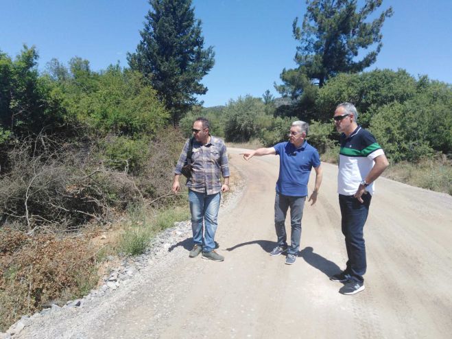 &Alpha;&upsilon;&tau;&omicron;&psi;ί&alpha; &sigma;&epsilon; &pi;&alpha;&rho;&alpha;&delta;&rho;ό&mu;&omicron;&upsilon;&sigmaf; &tau;&omicron;&upsilon; &alpha;&upsilon;&tau;&omicron;&kappa;&iota;&nu;&eta;&tau;ό&delta;&rho;&omicron;&mu;&omicron;&upsilon; &Tau;&rho;ί&pi;&omicron;&lambda;&eta;&sigmaf; &ndash; &Kappa;&alpha;&lambda;&alpha;&mu;ά&tau;&alpha;&sigmaf; έ&kappa;&alpha;&nu;&epsilon; &omicron; &Lambda;&alpha;&mu;&pi;&rho;ό&pi;&omicron;&upsilon;&lambda;&omicron;&sigmaf; (&epsilon;&iota;&kappa;ό&nu;&epsilon;&sigmaf;)