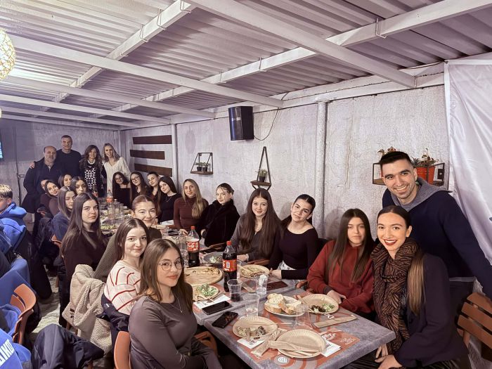 &Eta; &omicron;&iota;&kappa;&omicron;&gamma;έ&nu;&epsilon;&iota;&alpha; &tau;&omicron;&upsilon; &Alpha;&rho;&kappa;&alpha;&delta;&iota;&kappa;&omicron;ύ έ&kappa;&omicron;&psi;&epsilon; &tau;&eta;&nu; &pi;&rho;&omega;&tau;&omicron;&chi;&rho;&omicron;&nu;&iota;ά&tau;&iota;&kappa;&eta; &pi;ί&tau;&alpha; (&epsilon;&iota;&kappa;ό&nu;&epsilon;&sigmaf;)