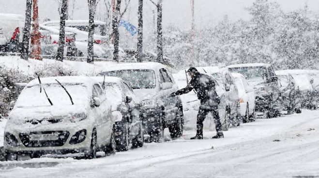 &Sigma;&epsilon; &laquo;&mu;&pi;&lambda;&epsilon; &sigma;&upsilon;&nu;&alpha;&gamma;&epsilon;&rho;&mu;ό&raquo; &eta; &Kappa;ί&nu;&alpha; | &Sigma;&tau;&omicron;&upsilon;&sigmaf; 21 &omicron;&iota; &nu;&epsilon;&kappa;&rho;&omicron;ί &alpha;&pi;ό &tau;&eta; &chi;&iota;&omicron;&nu;ό&pi;&tau;&omega;&sigma;&eta; &kappa;&alpha;&iota; &tau;&omicron; &tau;&sigma;&omicron;&upsilon;&chi;&tau;&epsilon;&rho;ό &kappa;&rho;ύ&omicron;! (vd)