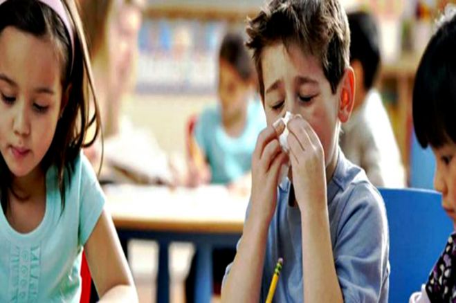 Γρίπη και σχολείο | Πώς θα ρυθμιστούν οι απουσίες για όσα παιδιά νοσούν!