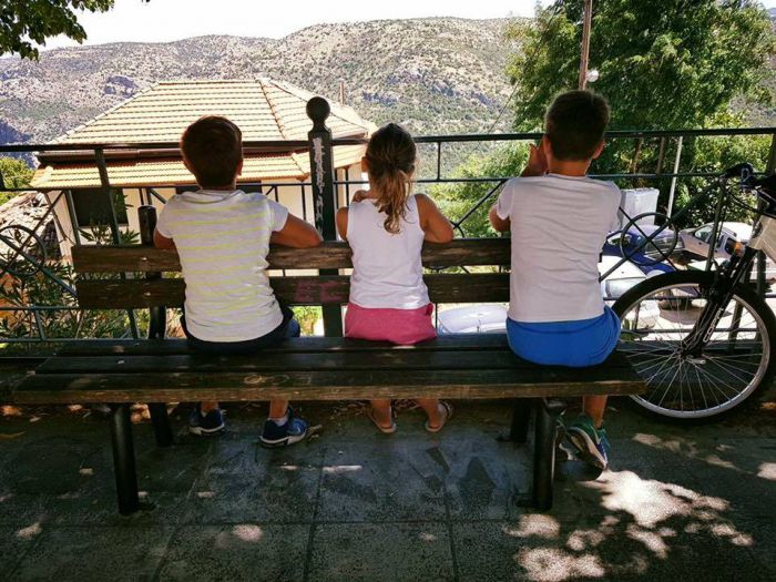 "&Kappa;&alpha;&lambda;ή &Pi;&alpha;&nu;&alpha;&gamma;ί&alpha; &sigma;&epsilon; ό&lambda;&omicron;&upsilon;&sigmaf; &mu;&alpha;&sigmaf; &kappa;&alpha;&iota; &upsilon;&gamma;&epsilon;ί&alpha; &sigma;&tau;&iota;&sigmaf; &omicron;&iota;&kappa;&omicron;&gamma;έ&nu;&epsilon;&iota;&epsilon;&sigmaf; &mu;&alpha;&sigmaf;"