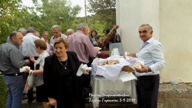 Η γιορτή του Αγίου Νεκταρίου στο χωριό Σέρβου (εικόνες)