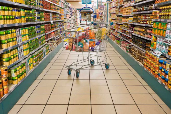 Super Markets: "&Pi;ό&lambda;&epsilon;&mu;&omicron;&sigmaf;" &tau;&iota;&mu;ώ&nu; &mu;&epsilon; &sigma;&tau;ό&chi;&omicron; &tau;&omicron;&upsilon;&sigmaf; &pi;&epsilon;&lambda;ά&tau;&epsilon;&sigmaf; &tau;&omicron;&upsilon; &Mu;&alpha;&rho;&iota;&nu;ό&pi;&omicron;&upsilon;&lambda;&omicron;&upsilon;!