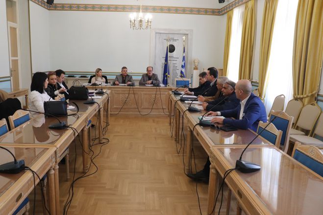 &Omicron;&rho;&kappa;&omega;&tau;&omicron;ί &lambda;&omicron;&gamma;&iota;&sigma;&tau;έ&sigmaf; &mu;&pi;&alpha;ί&nu;&omicron;&upsilon;&nu; &sigma;&tau;&eta;&nu; &ldquo;&Pi;&epsilon;&lambda;&omicron;&pi;ό&nu;&nu;&eta;&sigma;&omicron;&sigmaf; &Alpha;.&Epsilon;.&rdquo;!