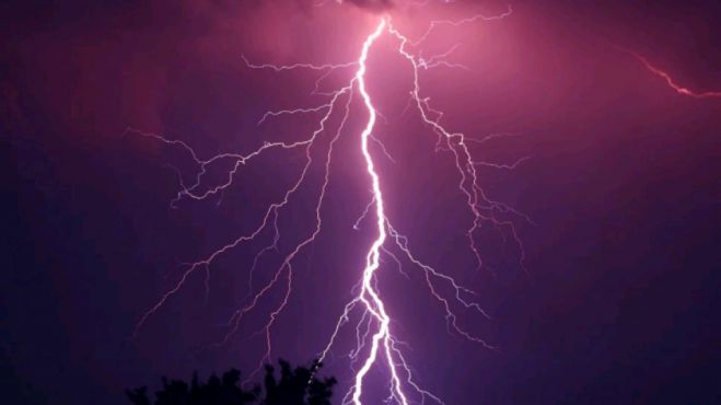 &Kappa;&epsilon;&rho;&alpha;&upsilon;&nu;ό&sigmaf; &pi;&rho;&omicron;&kappa;ά&lambda;&epsilon;&sigma;&epsilon; &beta;&lambda;ά&beta;&eta; &sigma;&tau;&eta;&nu; &Tau;&eta;&lambda;&epsilon;&theta;έ&rho;&mu;&alpha;&nu;&sigma;&eta; &Mu;&epsilon;&gamma;&alpha;&lambda;ό&pi;&omicron;&lambda;&eta;&sigmaf;!