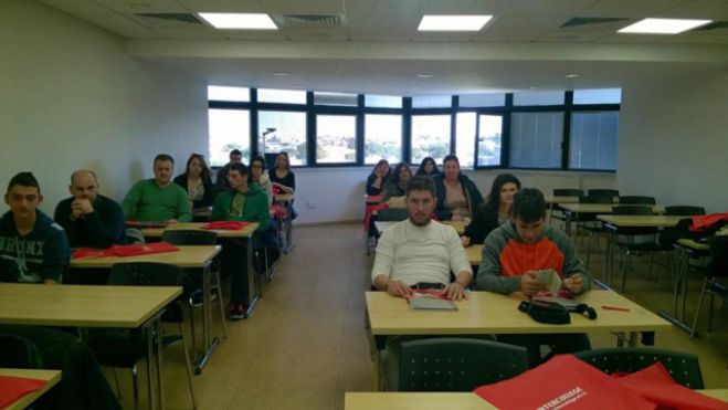 &Epsilon;&kappa;&pi;&alpha;&iota;&delta;&epsilon;&upsilon;&tau;&iota;&kappa;ή &epsilon;&pi;ί&sigma;&kappa;&epsilon;&psi;&eta; &sigma;&tau;&eta;&nu; &Kappa;ύ&pi;&rho;&omicron; &gamma;&iota;&alpha; &mu;&alpha;&theta;&eta;&tau;έ&sigmaf; &kappa;&alpha;&iota; &kappa;&alpha;&theta;&eta;&gamma;&eta;&tau;έ&sigmaf; &tau;&omicron;&upsilon; &Iota;&Epsilon;&Kappa; &Tau;&rho;ί&pi;&omicron;&lambda;&eta;&sigmaf;! (&epsilon;&iota;&kappa;ό&nu;&epsilon;&sigmaf;)