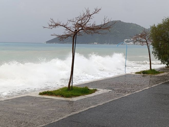 Παράταση της κατάστασης έκτακτης ανάγκης λόγω παράκτιας διάβρωσης σε Λεωνίδιο και Τυρό!