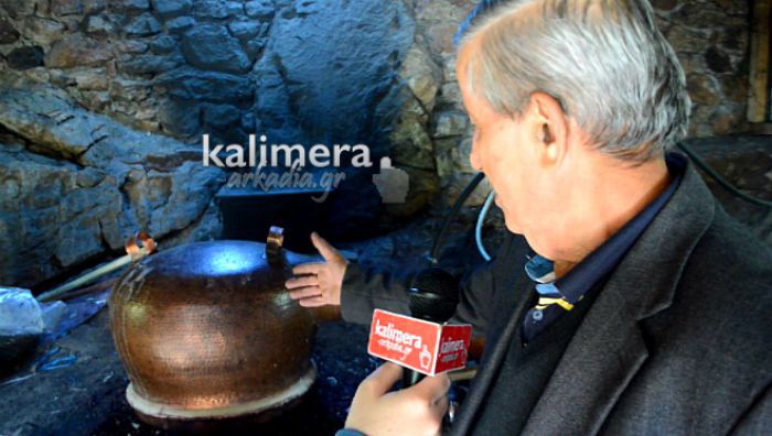 &Tau;&omicron; &laquo;&kappa;&alpha;&zeta;ά&nu;&iota; &Kappa;&alpha;&zeta;ά&raquo; &pi;&omicron;&upsilon; &beta;&gamma;ά&zeta;&epsilon;&iota; &tau;&sigma;ί&pi;&omicron;&upsilon;&rho;&omicron; &sigma;&tau;&eta; &Gamma;&omicron;&rho;&tau;&upsilon;&nu;ί&alpha;! (vd)