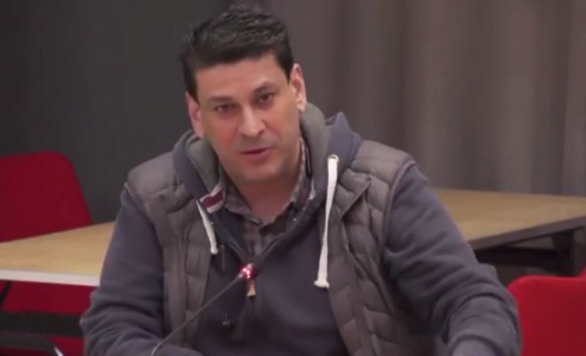 &Tau;&sigma;&iota;&alpha;&mu;&omicron;ύ&lambda;&omicron;&sigmaf; &gamma;&iota;&alpha; &tau;&iota;&sigmaf; &epsilon;&kappa;&delta;&eta;&lambda;ώ&sigma;&epsilon;&iota;&sigmaf; &tau;&omicron;&upsilon; &Pi;ά&sigma;&chi;&alpha;: "&Epsilon;ί&nu;&alpha;&iota; &eta; &tau;&epsilon;&lambda;&epsilon;&upsilon;&tau;&alpha;ί&alpha; &phi;&omicron;&rho;ά &pi;&omicron;&upsilon; &psi;&eta;&phi;ί&zeta;&omicron;&upsilon;&mu;&epsilon; &gamma;&iota;&alpha; &kappa;ά&tau;&iota; &pi;&omicron;&upsilon; έ&rho;&chi;&epsilon;&tau;&alpha;&iota; &tau;&eta;&nu; &tau;&epsilon;&lambda;&epsilon;&upsilon;&tau;&alpha;ί&alpha; &sigma;&tau;&iota;&gamma;&mu;ή"