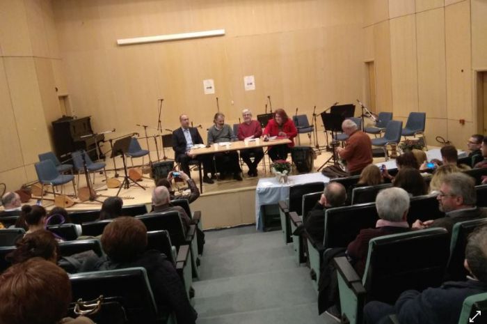 Βραδιά με παρουσίαση βιβλίων και δημοτικά τραγούδια στην Τρίπολη (vd)