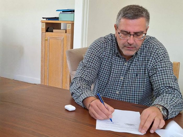 &Kappa;ώ&sigma;&tau;&alpha;&sigmaf; &Mu;&alpha;&nu;&delta;&rho;ώ&nu;&eta;&sigmaf;: &laquo;&Pi;&rho;&omicron;&tau;&epsilon;&rho;&alpha;&iota;ό&tau;&eta;&tau;ά &mu;&alpha;&sigmaf; &eta; &alpha;&sigma;&phi;&alpha;&lambda;ή&sigmaf; &mu;&epsilon;&tau;&alpha;&phi;&omicron;&rho;ά &tau;&omega;&nu; &mu;&alpha;&theta;&eta;&tau;ώ&nu;&raquo; &ndash; &Alpha;&pi;ό 11 &Sigma;&epsilon;&pi;&tau;&epsilon;&mu;&beta;&rho;ί&omicron;&upsilon; &xi;&epsilon;&kappa;&iota;&nu;&omicron;ύ&nu; &tau;&alpha; &delta;&rho;&omicron;&mu;&omicron;&lambda;ό&gamma;&iota;&alpha;