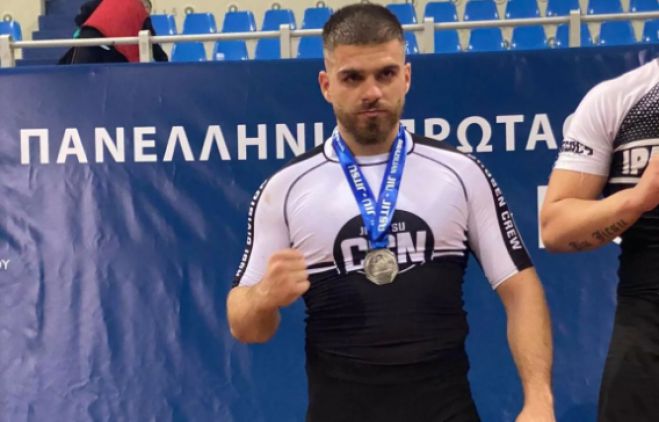 &Alpha;&sigma;&eta;&mu;έ&nu;&iota;&omicron; &mu;&epsilon;&tau;ά&lambda;&lambda;&iota;&omicron; &omicron; &Zeta;&alpha;&phi;&epsilon;&iota;&rho;ί&omicron;&upsilon; &alpha;&pi;ό &tau;&eta;&nu; &Mu;&epsilon;&gamma;&alpha;&lambda;ό&pi;&omicron;&lambda;&eta; &sigma;&tau;&omicron; &Pi;&alpha;&nu;&epsilon;&lambda;&lambda;ή&nu;&iota;&omicron; &Pi;&rho;&omega;&tau;ά&theta;&lambda;&eta;&mu;&alpha; Brazilian Ziu Zitsu