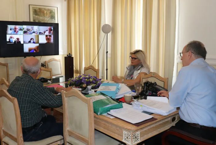 &Eta; &omicron;&rho;&gamma;ά&nu;&omega;&sigma;&eta; &tau;&eta;&sigmaf; &Upsilon;&Epsilon;&Beta; &sigma;&epsilon; &sigma;ύ&sigma;&kappa;&epsilon;&psi;&eta; &Nu;ί&kappa;&alpha; &mu;&epsilon; &tau;&omicron;&upsilon;&sigmaf; &delta;&iota;&epsilon;&upsilon;&theta;&upsilon;&nu;&tau;έ&sigmaf; &Delta;&Alpha;&Omicron;&Kappa;