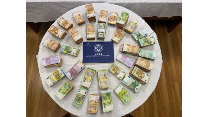 &Alpha;&sigma;&tau;&upsilon;&nu;&omicron;&mu;&iota;&kappa;ή &epsilon;&pi;&iota;&chi;&epsilon;ί&rho;&eta;&sigma;&eta; &kappa;&alpha;&iota; &sigma;&tau;&eta;&nu; &Tau;&rho;ί&pi;&omicron;&lambda;&eta; &gamma;&iota;&alpha; &kappa;ύ&kappa;&lambda;&omega;&mu;&alpha; &phi;&omicron;&rho;&omicron;&delta;&iota;&alpha;&phi;&upsilon;&gamma;ή&sigmaf; &ndash; 59 &sigma;&upsilon;&lambda;&lambda;ή&psi;&epsilon;&iota;&sigmaf; &sigma;&epsilon; ό&lambda;&eta; &tau;&eta; &chi;ώ&rho;&alpha; (vd)