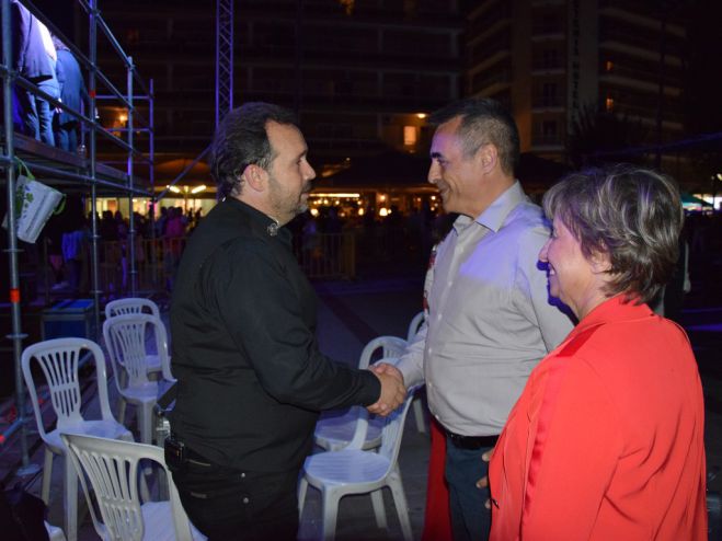 &Tau;&zeta;&iota;&omicron;ύ&mu;&eta;&sigmaf; &gamma;&iota;&alpha; &tau;&eta;&nu; Ά&lambda;&omega;&sigma;&eta;: &laquo;&Omicron;&rho;&gamma;&alpha;&nu;ώ&sigma;&alpha;&mu;&epsilon; &pi;&omicron;&iota;&omicron;&tau;&iota;&kappa;έ&sigmaf; &epsilon;&kappa;&delta;&eta;&lambda;ώ&sigma;&epsilon;&iota;&sigmaf; &mu;&epsilon; 49.000 &euro;. &Pi;έ&rho;&upsilon;&sigma;&iota; &kappa;&alpha;&iota; &pi;&rho;ό&pi;&epsilon;&rho;&sigma;&iota; &sigma;&tau;&omicron;ί&chi;&iota;&sigma;&alpha;&nu; 86.000 &euro;&raquo;!