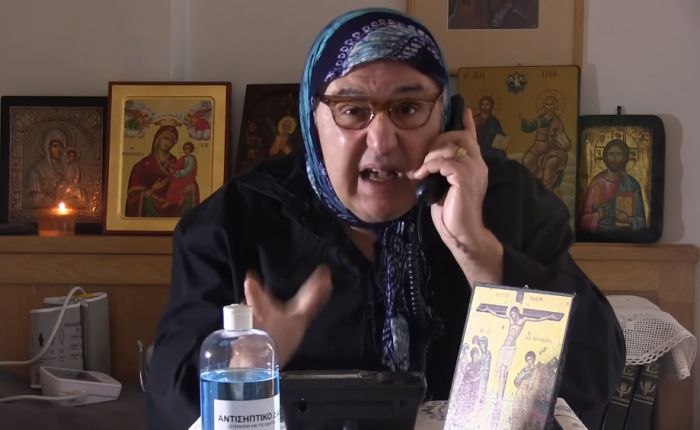 Οι "Άγαμοι Θύται" είναι πάλι εδώ: "Καθίστε στ' αυγά σας, κοπρόσκυλα, για να κάνουμε κι εμείς Ανάσταση"! (vd)