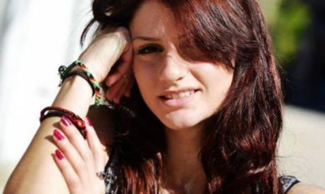 Θρήνος στην Πάτρα για το θάνατο της 18χρονης Νεφέλης