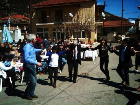 &Tau;&omicron; έ&theta;&iota;&mu;&omicron; &tau;&eta;&sigmaf; &gamma;&omicron;&upsilon;&rho;&nu;&omicron;&chi;&alpha;&rho;ά&sigmaf; &sigma;&tau;&omicron; Ά&gamma;&alpha;&lambda;&iota; (&epsilon;&iota;&kappa;ό&nu;&epsilon;&sigmaf;)