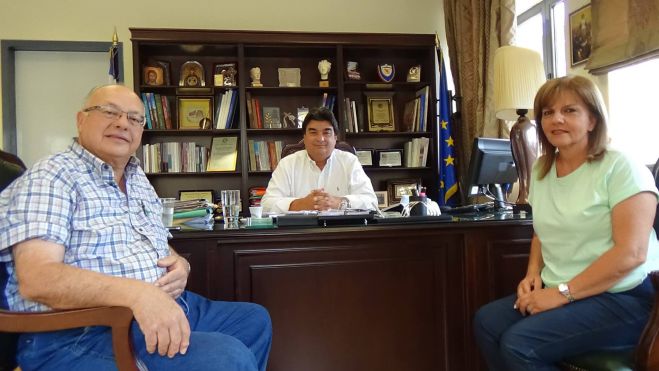 &Tau;&eta;&nu; &Tau;&rho;ί&pi;&omicron;&lambda;&eta; &epsilon;&pi;&iota;&sigma;&kappa;έ&phi;&theta;&eta;&kappa;&epsilon; &omicron; &Alpha;&rho;&kappa;ά&sigmaf; &Pi;&rho;ό&epsilon;&delta;&rho;&omicron;&sigmaf; &tau;&omega;&nu; &Pi;&epsilon;&lambda;&omicron;&pi;&omicron;&nu;&nu;&eta;&sigma;&iota;ώ&nu; &Nu;&omicron;&tau;ί&omicron;&upsilon; &Alpha;&phi;&rho;&iota;&kappa;ή&sigmaf;!