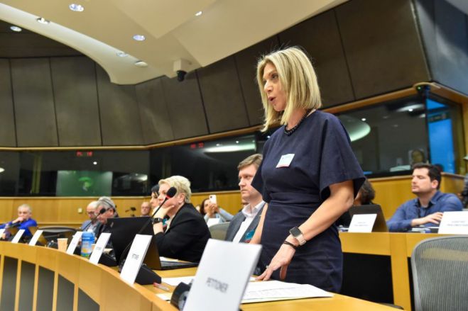 &Tau;έ&mu;&pi;&eta; | &Epsilon;&pi;&iota;&sigma;&tau;&omicron;&lambda;ή &Kappa;&alpha;&rho;&upsilon;&sigma;&tau;&iota;&alpha;&nu;&omicron;ύ &sigma;&epsilon; &Mu;&eta;&tau;&sigma;&omicron;&tau;ά&kappa;&eta; &gamma;&iota;&alpha; &tau;&omicron; &mu;&pi;ά&zeta;&omega;&mu;&alpha; &ndash; "&Gamma;&iota;&alpha;&tau;ί &pi;&alpha;&rho;&epsilon;&mu;&beta;ή&kappa;&alpha;&tau;&epsilon; &sigma;&tau;&omicron; έ&rho;&gamma;&omicron; &tau;&eta;&sigmaf; &Delta;&iota;&kappa;&alpha;&iota;&omicron;&sigma;ύ&nu;&eta;&sigmaf; &kappa;&alpha;&iota; &pi;&omicron;&iota;&omicron;&upsilon;&sigmaf; &sigma;&upsilon;&gamma;&kappa;&alpha;&lambda;ύ&pi;&tau;&epsilon;&tau;&epsilon;;"