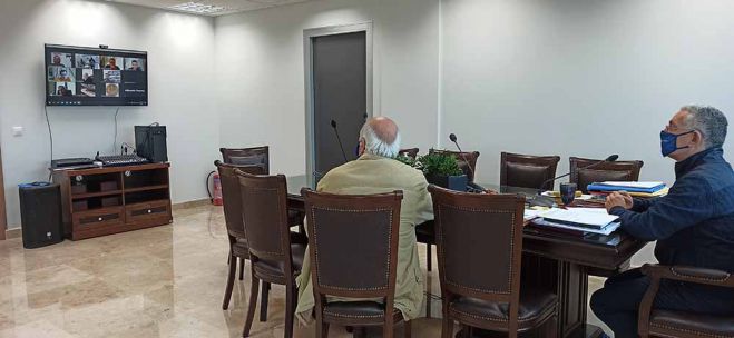 Τηλεδιάσκεψη Λαμπρόπουλου με εκπροσώπους Σχολών Οδηγών
