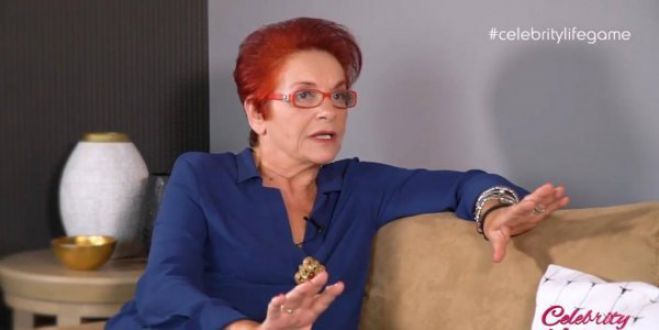 &Pi;έ&theta;&alpha;&nu;&epsilon; &eta; &delta;&eta;&mu;&omicron;&sigma;&iota;&omicron;&gamma;&rho;ά&phi;&omicron;&sigmaf; &Chi;&rho;&iota;&sigma;&tau;ί&nu;&alpha; &Lambda;&upsilon;&kappa;&iota;&alpha;&rho;&delta;&omicron;&pi;&omicron;ύ&lambda;&omicron;&upsilon;