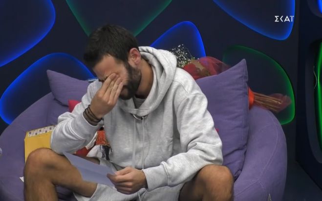 Big Brother | &Sigma;&upsilon;&gamma;&kappa;&iota;&nu;ή&theta;&eta;&kappa;&epsilon; &omicron; &Nu;ί&kappa;&omicron;&sigmaf; &Tau;&alpha;&kappa;&lambda;ή&sigmaf; &mu;&epsilon; &tau;&alpha; &delta;ώ&rho;&alpha; &alpha;&pi;ό &tau;&alpha; &Beta;έ&rho;&beta;&epsilon;&nu;&alpha; &kappa;&alpha;&iota; &tau;&omicron; Ά&sigma;&tau;&rho;&omicron;&sigmaf; - "&Alpha;&lambda;ή&theta;&epsilon;&iota;&alpha;, &tau;ώ&rho;&alpha;;"! (vd)