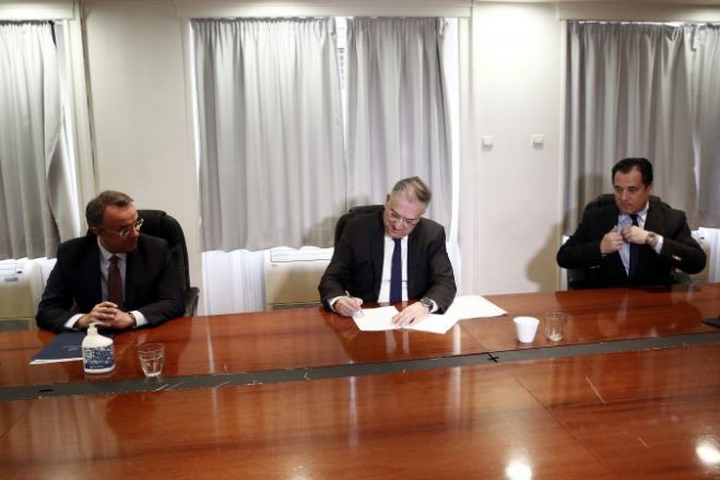 Νέο αναπτυξιακό πρόγραμμα για όλους τους Δήμους - Θα χρηματοδοτηθούν έργα, &quot;ανοίγουν&quot; θέσεις εργασίας!