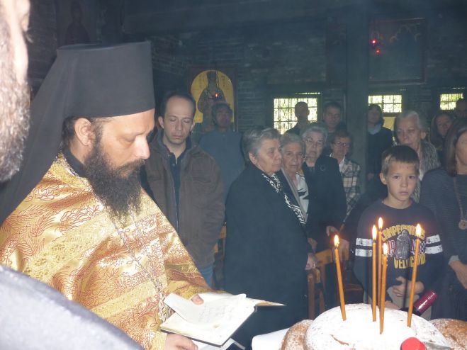 Αρτοκλασία στην Αθήνα από το Σύλλογο Σπαθαριωτών Γορτυνίας (εικόνες)