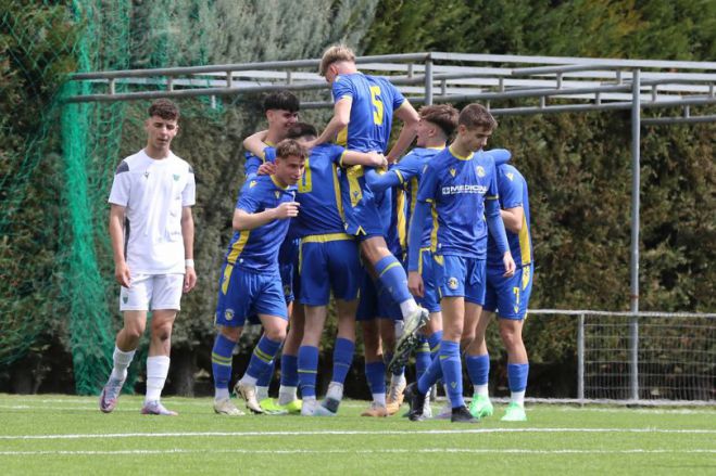 &Nu;ί&kappa;&eta; &gamma;&iota;&alpha; &tau;&eta;&nu; &Kappa;17 &tau;&omicron;&upsilon; &Alpha;&sigma;&tau;έ&rho;&alpha; - &Delta;ύ&omicron; &gamma;&kappa;&omicron;&lambda; &omicron; &Alpha;&gamma;&gamma;&epsilon;&lambda;ά&kappa;&eta;&sigmaf;!