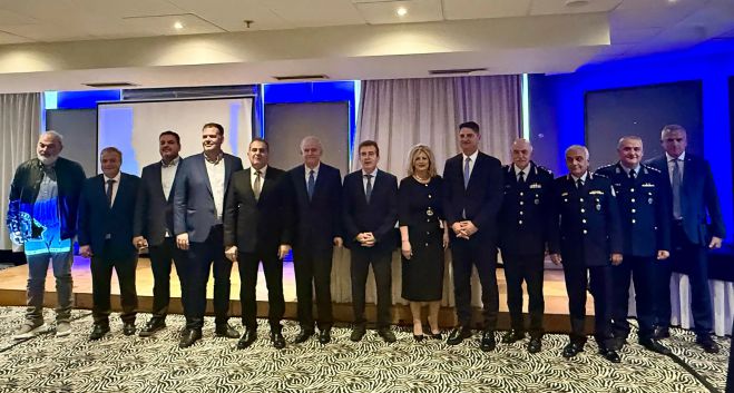 Τατούλης: &quot;Οι πολίτες στην Αρκαδία που δεν θα τοποθετηθούν κάμερες, θα πρέπει να αποδεχθούν ότι έχουν λιγότερα δικαιώματα  στην ασφάλεια;&quot;