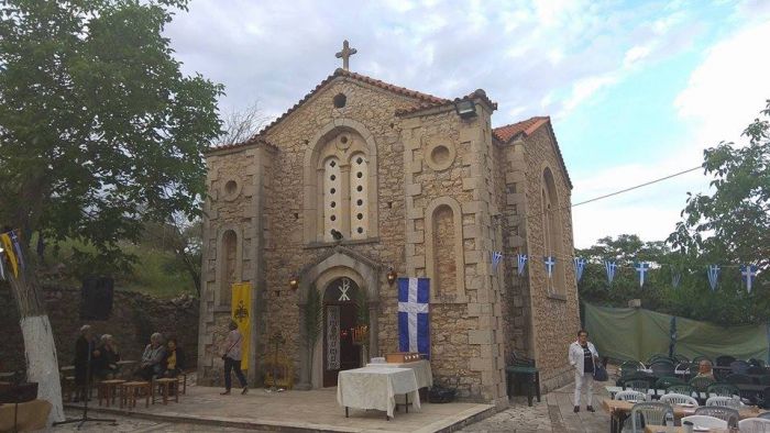 2022 | &Eta; &Kappa;&alpha;&rho;ύ&tau;&alpha;&iota;&nu;&alpha; &gamma;&iota;&omicron;&rho;&tau;ά&zeta;&epsilon;&iota; &tau;&omicron;&nu; &Pi;&omicron;&lambda;&iota;&omicron;ύ&chi;&omicron; &tau;&eta;&sigmaf;!