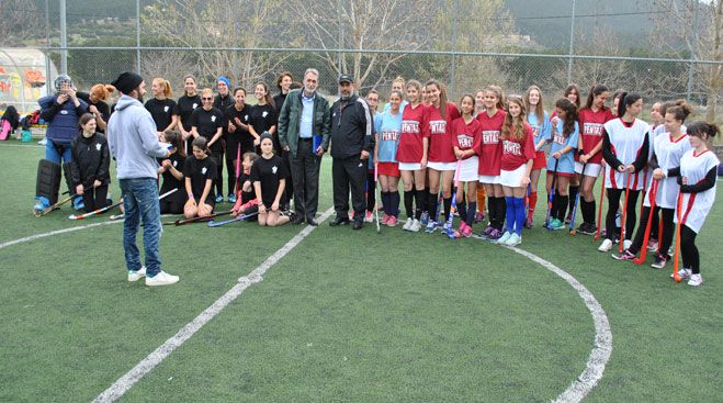 Πρώτο τουρνουά χόκεϋ επί χόρτου στη Βυτίνα – Στόχος να γίνει θεσμός! (εικόνες)