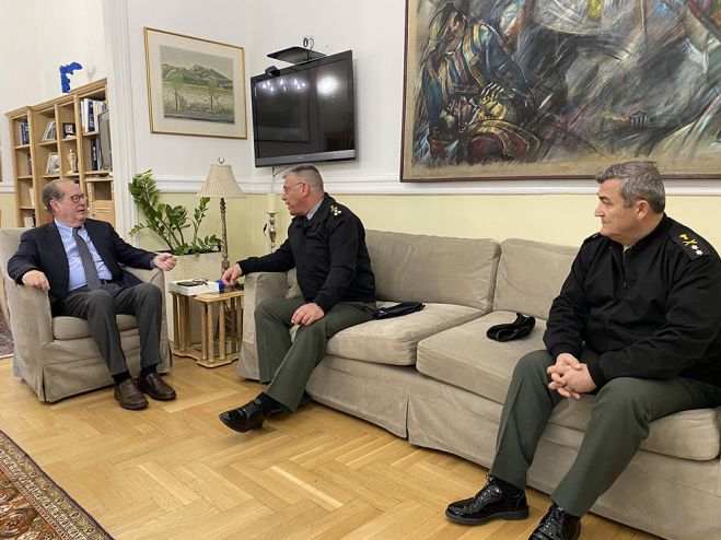 &Sigma;&upsilon;&nu;ά&nu;&tau;&eta;&sigma;&eta; &tau;&omicron;&upsilon; &pi;&epsilon;&rho;&iota;&phi;&epsilon;&rho;&epsilon;&iota;ά&rho;&chi;&eta; &Pi;&epsilon;&lambda;&omicron;&pi;&omicron;&nu;&nu;ή&sigma;&omicron;&upsilon; &Pi;. &Nu;ί&kappa;&alpha; &mu;&epsilon; &tau;&omicron;&nu; &alpha;&pi;&epsilon;&rho;&chi;ό&mu;&epsilon;&nu;&omicron; &kappa;&alpha;&iota; &tau;&omicron;&nu; &nu;έ&omicron; &delta;&iota;&omicron;&iota;&kappa;&eta;&tau;ή &Delta;&Iota;&Kappa;&Epsilon;