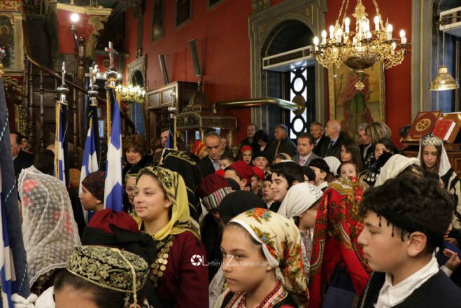 &Eta; &Tau;&rho;ί&pi;&omicron;&lambda;&eta; &tau;ί&mu;&eta;&sigma;&epsilon; &tau;&eta;&nu; &epsilon;&theta;&nu;&iota;&kappa;ή &kappa;&alpha;&iota; &theta;&rho;&eta;&sigma;&kappa;&epsilon;&upsilon;&tau;&iota;&kappa;ή &epsilon;&omicron;&rho;&tau;ή &tau;&eta;&sigmaf; 25&eta;&sigmaf; &Mu;&alpha;&rho;&tau;ί&omicron;&upsilon; - &Delta;&epsilon;ί&tau;&epsilon; &epsilon;&iota;&kappa;ό&nu;&epsilon;&sigmaf;!