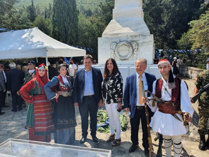 Στον εορτασμό για τα 199 χρόνια από τη Μάχη στα Δερβενάκια παρέστησαν στελέχη της &quot;Νέας Πελοποννήσου&quot;
