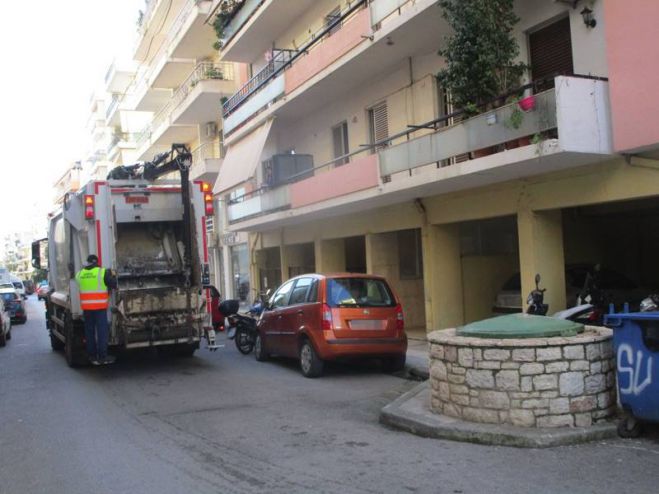 &Kappa;&alpha;&lambda;&alpha;&mu;ά&tau;&alpha; | &Sigma;&upsilon;&nu;&epsilon;&lambda;ή&phi;&theta;&eta; &eta; &mu;&eta;&tau;έ&rho;&alpha;, &pi;&omicron;&upsilon; &epsilon;&gamma;&kappa;&alpha;&tau;έ&lambda;&epsilon;&iota;&psi;&epsilon; &tau;&omicron; &mu;&omega;&rho;ό &sigma;&tau;&omicron;&nu; &kappa;ά&delta;&omicron;