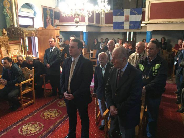 &Sigma;&tau;&omicron; &chi;&omega;&rho;&iota;ό &pi;&omicron;&upsilon; έ&kappa;&alpha;&nu;&epsilon; &tau;&alpha; &pi;&rho;ώ&tau;&alpha; &tau;&omicron;&upsilon; &beta;ή&mu;&alpha;&tau;&alpha; &omega;&sigmaf; &alpha;&gamma;&rho;&omicron;&tau;&iota;&kappa;ό&sigmaf; &iota;&alpha;&tau;&rho;ό&sigmaf; &omicron; &Kappa;ώ&sigma;&tau;&alpha;&sigmaf; &Beta;&lambda;ά&sigma;&eta;&sigmaf;! (&epsilon;&iota;&kappa;ό&nu;&epsilon;&sigmaf;)