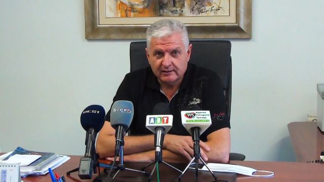 &Omicron;&iota; &alpha;&pi;&alpha;&nu;&tau;ή&sigma;&epsilon;&iota;&sigmaf; &tau;&omicron;&upsilon; &Alpha;&nu;&tau;&iota;&delta;&eta;&mu;ά&rho;&chi;&omicron;&upsilon; &Kappa;&alpha;&nu;&epsilon;&lambda;&lambda;ό&pi;&omicron;&upsilon;&lambda;&omicron;&upsilon; &gamma;&iota;&alpha; &tau;&alpha; έ&rho;&gamma;&alpha; &sigma;&tau;&eta;&nu; &pi;&lambda;&alpha;&tau;&epsilon;ί&alpha; &Alpha;&gamma;ί&omicron;&upsilon; &Beta;&alpha;&sigma;&iota;&lambda;&epsilon;ί&omicron;&upsilon;