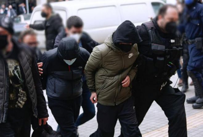 &Delta;&omicron;&lambda;&omicron;&phi;&omicron;&nu;ί&alpha; Ά&lambda;&kappa;&eta; | &Sigma;&upsilon;&nu;&epsilon;&lambda;ή&phi;&theta;&eta; &kappa;&alpha;&iota; &omicron; 20&chi;&rho;&omicron;&nu;&omicron;&sigmaf; &pi;&omicron;&upsilon; &epsilon;ί&chi;&epsilon; &delta;&iota;&alpha;&phi;ύ&gamma;&epsilon;&iota; &sigma;&tau;&eta;&nu; &Alpha;&lambda;&beta;&alpha;&nu;ί&alpha;