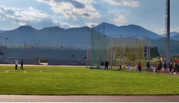 &Phi;&epsilon;&sigma;&tau;&iota;&beta;ά&lambda; &Rho;ί&psi;&epsilon;&omega;&nu; &sigma;&tau;&eta;&nu; &Tau;&rho;ί&pi;&omicron;&lambda;&eta; | &Mu;&epsilon;&gamma;ά&lambda;&eta; &beta;&omicron;&lambda;ή &alpha;&pi;ό &tau;&omicron;&nu; &Mu;&iota;&chi;ά&lambda;&eta; &Alpha;&nu;&alpha;&sigma;&tau;&alpha;&sigma;ά&kappa;&eta; &sigma;&tau;&eta; &sigma;&phi;&upsilon;&rho;&omicron;&beta;&omicron;&lambda;ί&alpha;