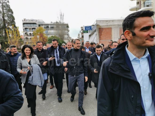 &Mu;&eta;&tau;&sigma;&omicron;&tau;ά&kappa;&eta;&sigmaf;: "&Alpha;&pi;ό &tau;&omicron;&nu; &Alpha;&pi;&rho;ί&lambda;&iota;&omicron; &kappa;&alpha;&iota; &mu;&epsilon;&tau;ά &omicron;&iota; &epsilon;&kappa;&lambda;&omicron;&gamma;έ&sigmaf;"
