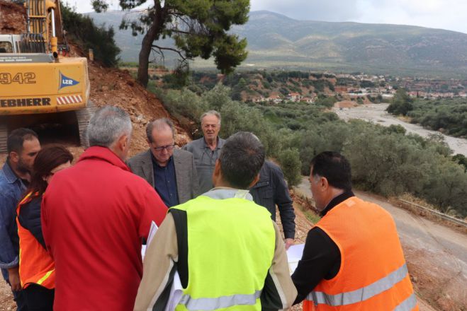 "&Tau;&rho;ί&pi;&omicron;&lambda;&eta; - Ά&sigma;&tau;&rho;&omicron;&sigmaf;" | &Sigma;&tau;&omicron; έ&rho;&gamma;&omicron; &tau;&eta;&sigmaf; &pi;&alpha;&rho;ά&kappa;&alpha;&mu;&psi;&eta;&sigmaf; &Delta;&omicron;&lambda;&iota;&alpha;&nu;ώ&nu; &omicron; &Pi;&epsilon;&rho;&iota;&phi;&epsilon;&rho;&epsilon;&iota;ά&rho;&chi;&eta;&sigmaf;
