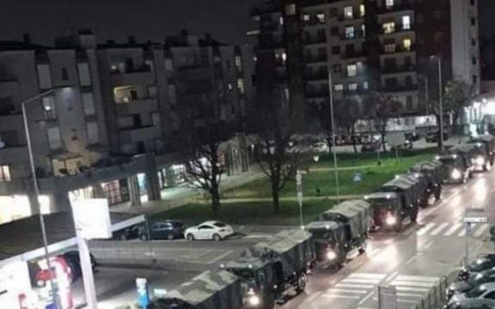 &Iota;&tau;&alpha;&lambda;ί&alpha;| &Sigma;&tau;&rho;&alpha;&tau;&iota;&omega;&tau;&iota;&kappa;ό &kappa;&omicron;&mu;&beta;ό&iota; &mu;&epsilon;&tau;&alpha;&phi;έ&rho;&epsilon;&iota; &tau;&alpha; &pi;&tau;ώ&mu;&alpha;&tau;&alpha; &tau;&omicron;&upsilon; &kappa;&omicron;&rho;&omega;&nu;&omicron;ϊ&omicron;ύ ... (vd)