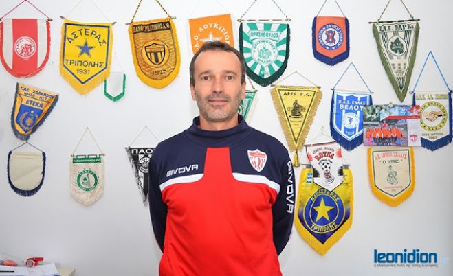 &Pi;&alpha;&rho;&alpha;&mu;έ&nu;&epsilon;&iota; &sigma;&tau;&omicron; &tau;&iota;&mu;ό&nu;&iota; &tau;&omicron;&upsilon; &Lambda;&epsilon;&omega;&nu;&iota;&delta;ί&omicron;&upsilon; &omicron; &Gamma;&iota;ά&nu;&nu;&eta;&sigmaf; &Nu;&epsilon;&nu;&epsilon;&kappa;&omicron;ύ&mu;&eta;&sigmaf;