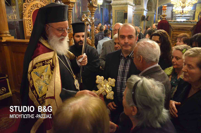 Ο Μητροπολίτης Μαντινείας και Κυνουρίας Αλέξανδρος τέλεσε την Ακολουθία των Χαιρετισμών στο Άργος (εικόνες)