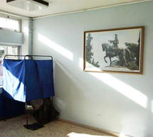 &laquo;&Kappa;&alpha;&tau;&alpha;&gamma;&gamma;έ&lambda;&lambda;&omega; &alpha;&pi;ό&pi;&epsilon;&iota;&rho;&alpha; &epsilon;&pi;&eta;&rho;&epsilon;&alpha;&sigma;&mu;&omicron;ύ &psi;&eta;&phi;&omicron;&phi;ό&rho;&omega;&nu; &alpha;&pi;ό έ&nu;&alpha;&nu; &Gamma;έ&rho;&omicron;, &sigma;&epsilon;
&epsilon;&kappa;&lambda;&omicron;&gamma;&iota;&kappa;ό &tau;&mu;ή&mu;&alpha; &tau;&eta;&sigmaf; &Tau;&rho;ί&pi;&omicron;&lambda;&eta;&sigmaf;&raquo;